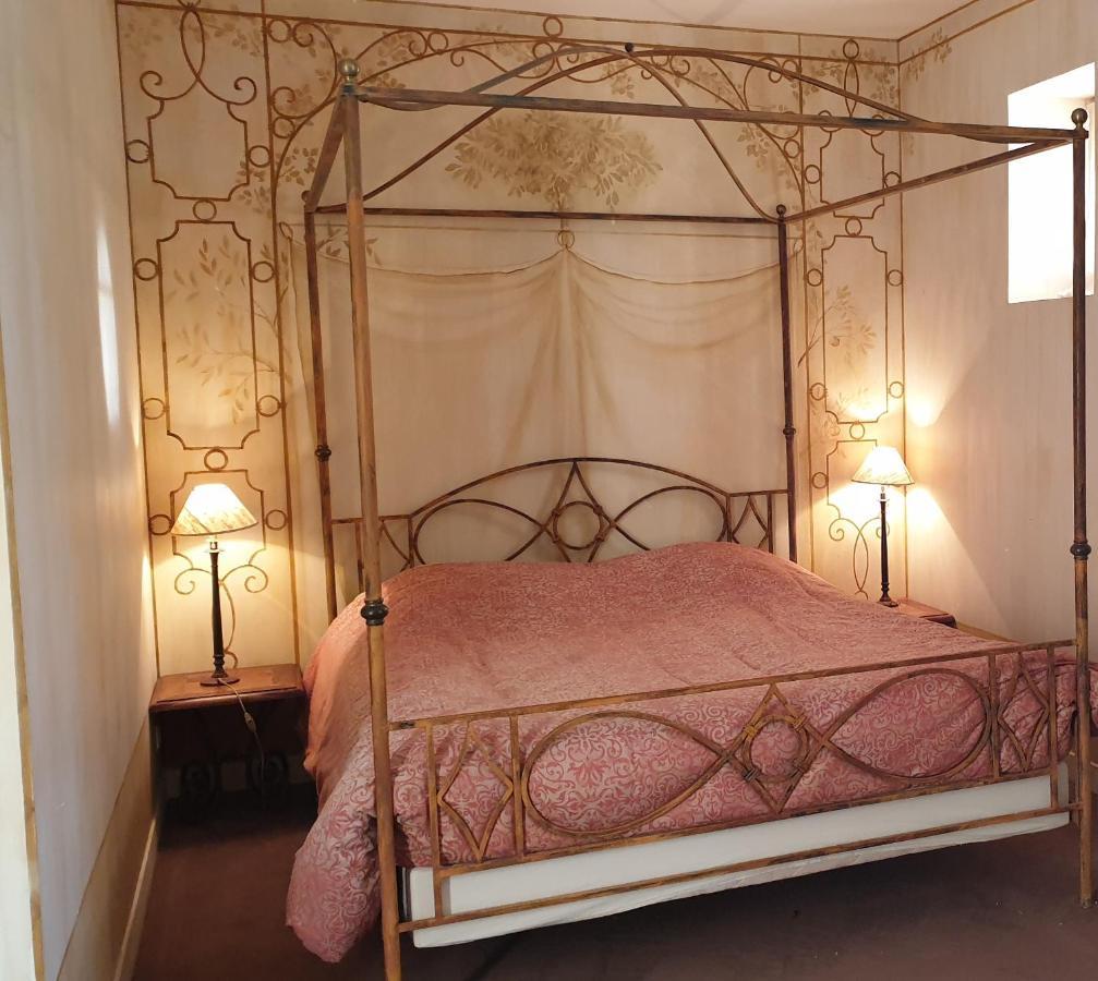 La Villa Des Arts Savigne-l'Eveque ภายนอก รูปภาพ