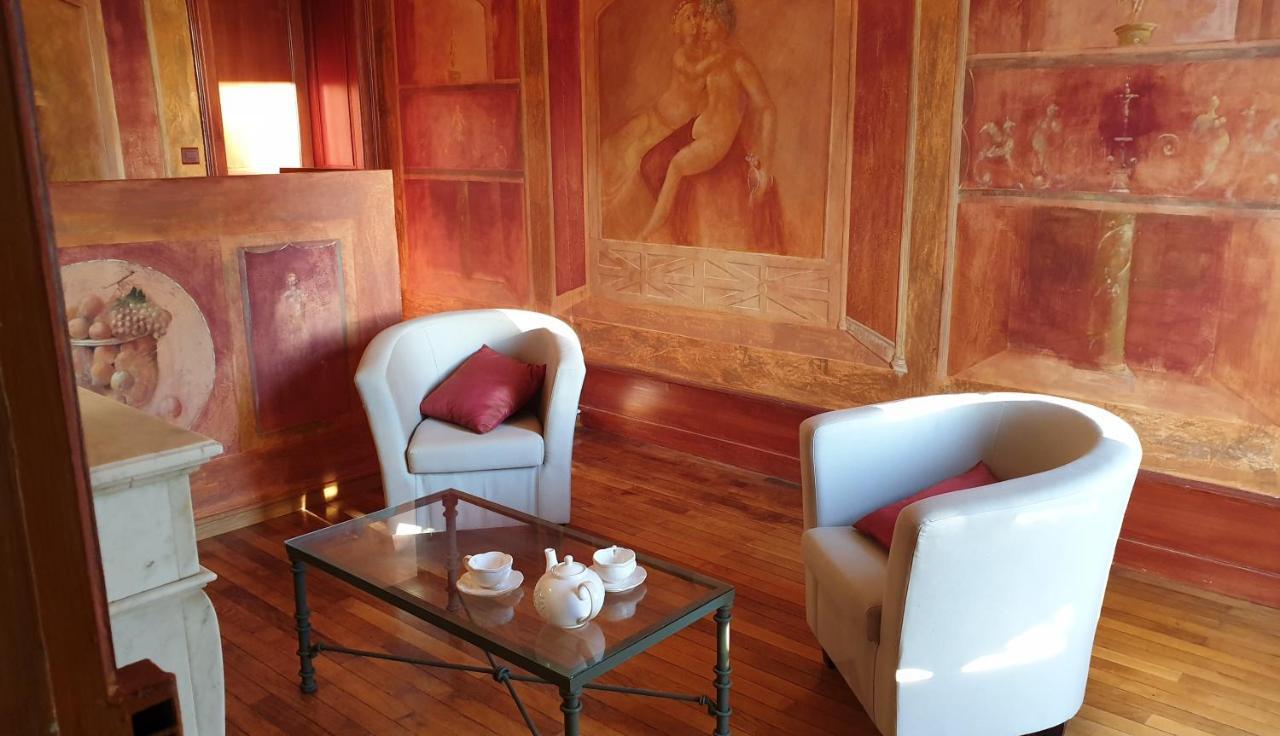 La Villa Des Arts Savigne-l'Eveque ภายนอก รูปภาพ