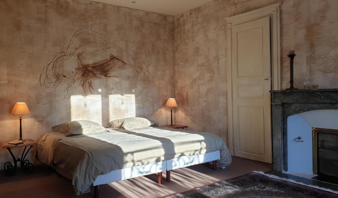 La Villa Des Arts Savigne-l'Eveque ภายนอก รูปภาพ