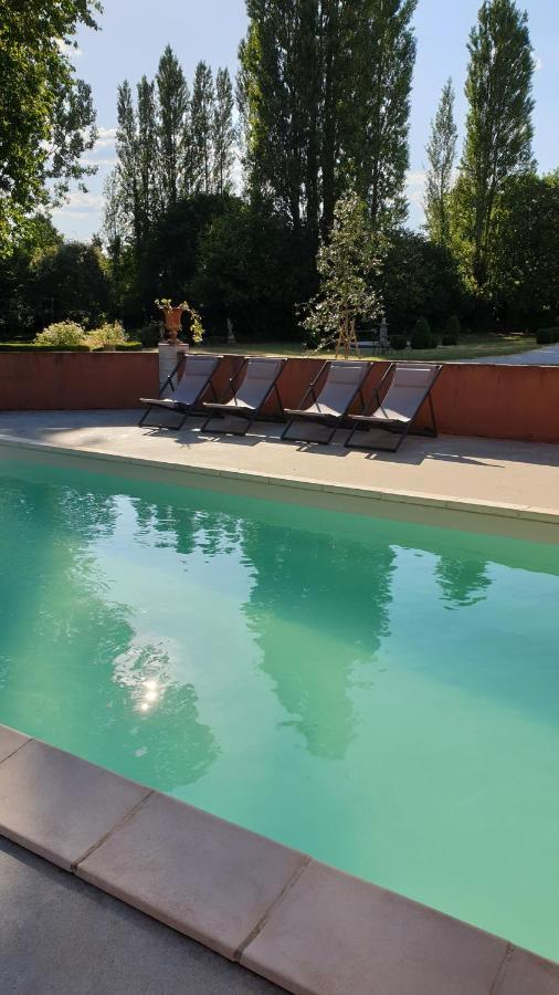 La Villa Des Arts Savigne-l'Eveque ภายนอก รูปภาพ